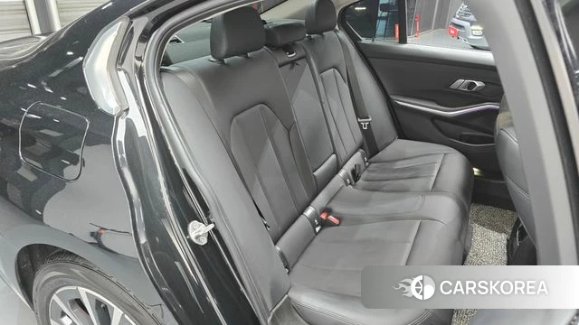 BMW 3 Series (G20) 2021 Черный из Кореи, фото 3