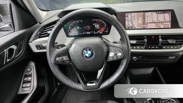 BMW 1 Series (F40) 2020 Черный из Кореи, фото 3