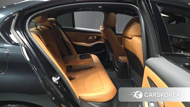 BMW 3 Series (G20) 2023 Черный из Кореи, фото 3