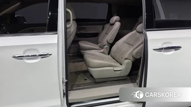 Kia The New Carnival 2019 Белый из Кореи, фото 3