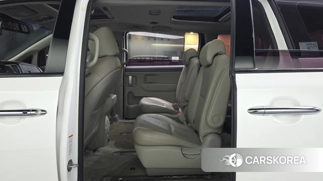 Kia All New Carnival 2018 Белый из Кореи, фото 3