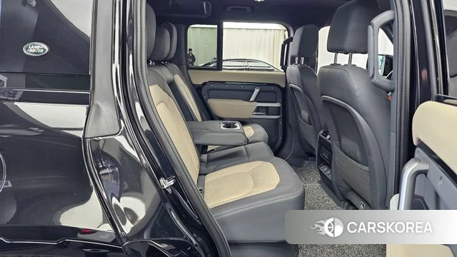 Land Rover Defender (L663) 2022 Черный из Кореи, фото 3