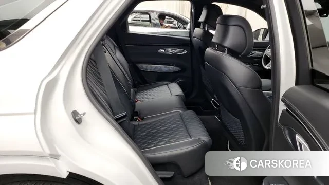 Genesis GV70 2022 Белый из Кореи, фото 3