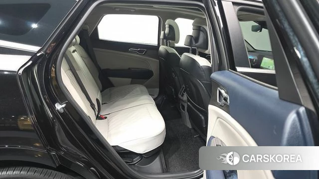 Kia Sportage 5th Generation 2022 Черный из Кореи, фото 3
