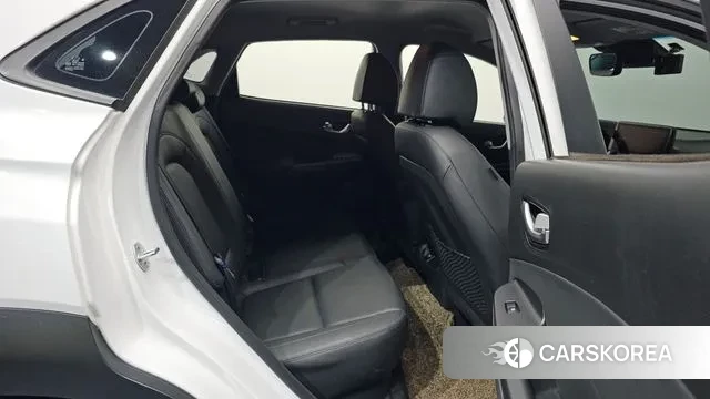 Hyundai The New Kona 2021 Белый из Кореи, фото 3