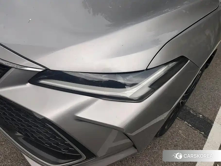 Toyota Avalon 2022 Silver/gray из Китая, фото 3