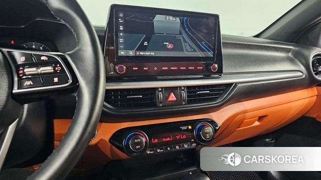 Kia The New K3 2nd generation 2022 Белый из Кореи, фото 3