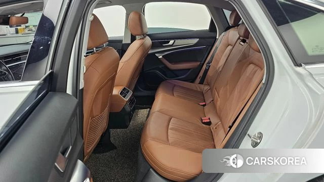 Audi A6 (C8) 2020 Белый из Кореи, фото 3
