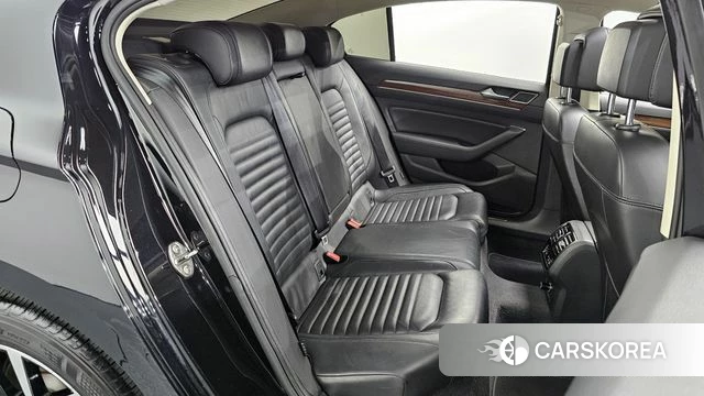Volkswagen Passat GT (B8) 2018 Черный из Кореи, фото 3