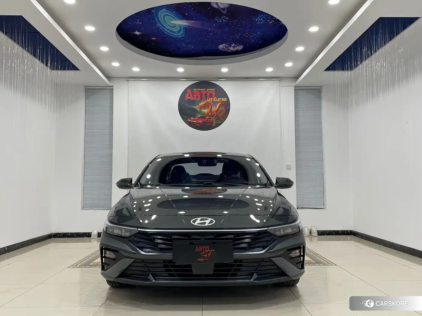 Hyundai Elantra 2024 Silver/gray из Китая, фото 3