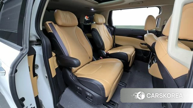 Kia Carnival 4th generation 2021 Белый из Кореи, фото 3