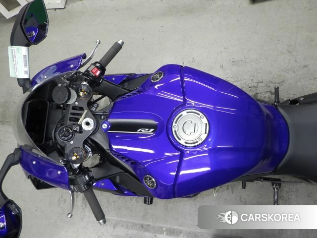 Проданный Yamaha YZF-R1 2019 из Японии