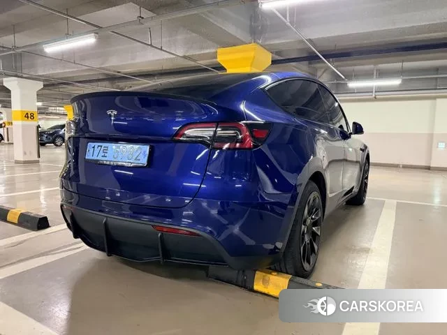 Tesla Model Y 2023 Синий из Кореи, фото 3