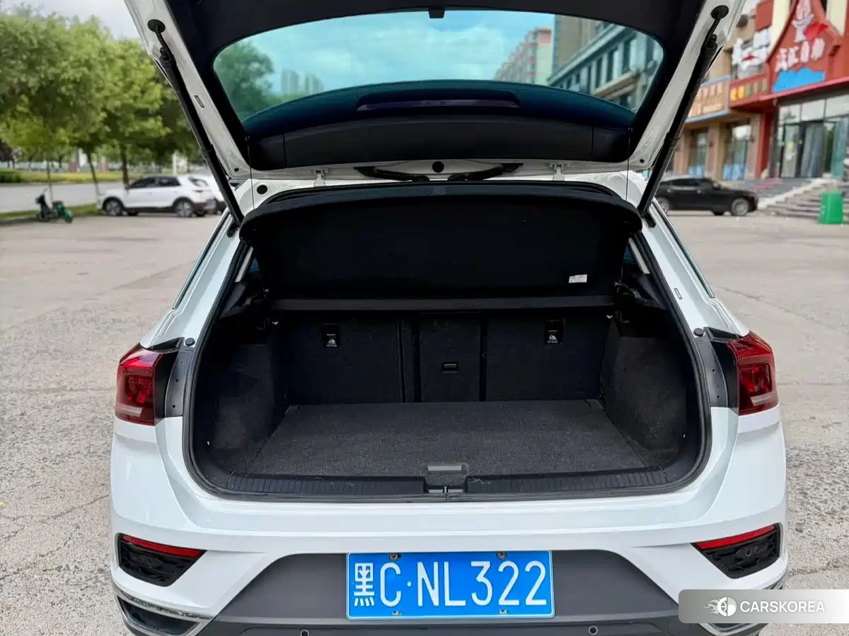 Volkswagen T-ROC exploring Songs 2022 Белый из Китая, фото 3