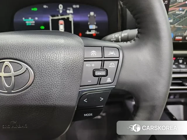 Toyota Camry (XV80) 2025 Серый из Кореи, фото 3