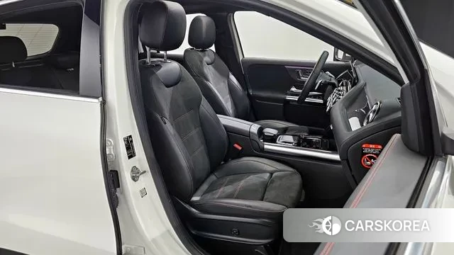 Mercedes-Benz GLA - Class H247 2020 Белый из Кореи, фото 3