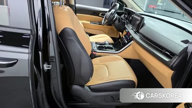 Kia Carnival 4th generation 2023 Черный из Кореи, фото 3