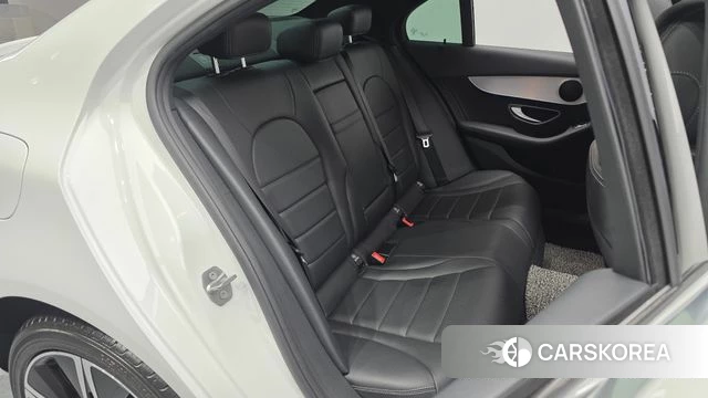 Mercedes-Benz C-Class W205 2020 Белый из Кореи, фото 3