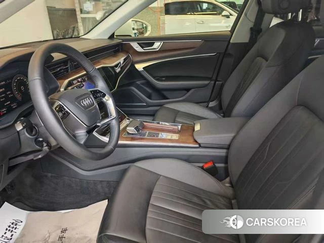 Audi A6 (import) 2021 Белый из Китая, фото 3