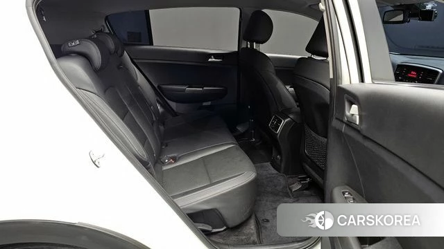 Kia Sportage The Bold 2021 Белый из Кореи, фото 3