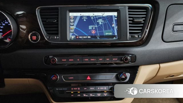 Kia The New Carnival 2019 Белый из Кореи, фото 3