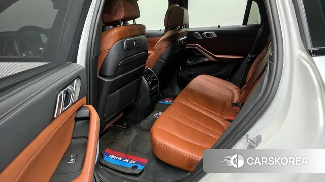 BMW X6 (G06) 2024 Белый из Кореи, фото 3