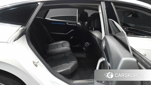 Volkswagen Arteon 2022 Белый из Кореи, фото 3