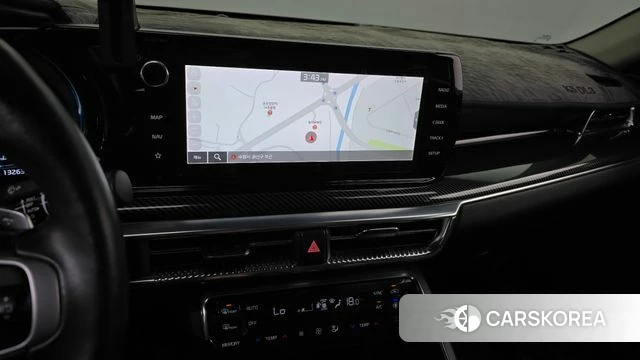 Kia K5 3rd generation 2021 Серебристо-серый из Кореи, фото 3