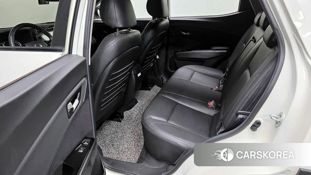 Ssangyong The New Tivoli 2023 Белый из Кореи, фото 3