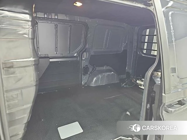 Hyundai Staria 2021 Серый из Кореи, фото 3