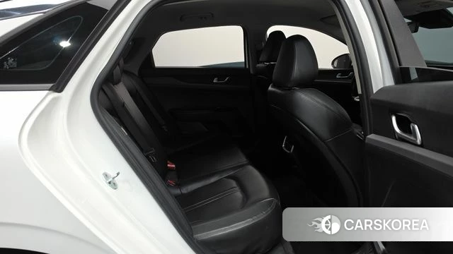 Kia K5 3rd generation 2021 Белый из Кореи, фото 3