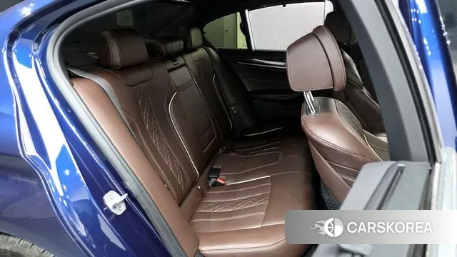 BMW 5 Series (G30) 2018 Синий из Кореи, фото 3