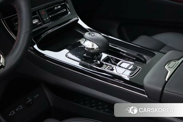 GAC Trumpchi Trumpchi M8 2023 Белый из Китая, фото 3