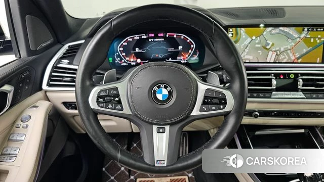 BMW X7 (G07) 2022 Белый из Кореи, фото 3