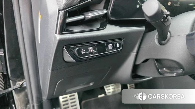 Kia Di Ol Nu Niro 2022 Черный из Кореи, фото 3