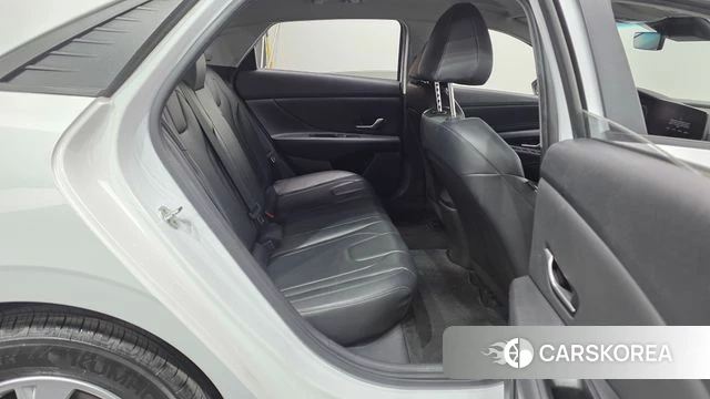 Hyundai Avante (CN7) 2021 Белый из Кореи, фото 3