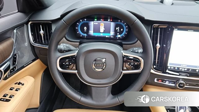 Volvo S90 2024 Серый из Кореи, фото 3