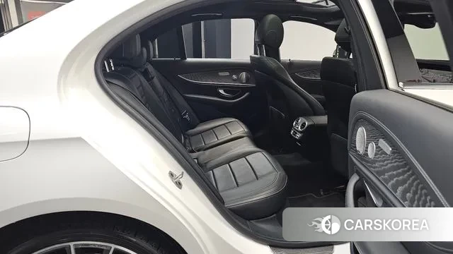 Mercedes-Benz E-Class W213 2020 Белый из Кореи, фото 3