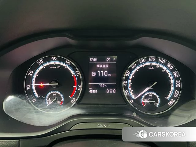 Skoda Krok 2020 Белый из Китая, фото 3
