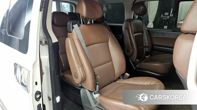 Hyundai The New Grand Starex 2019 Белый из Кореи, фото 3