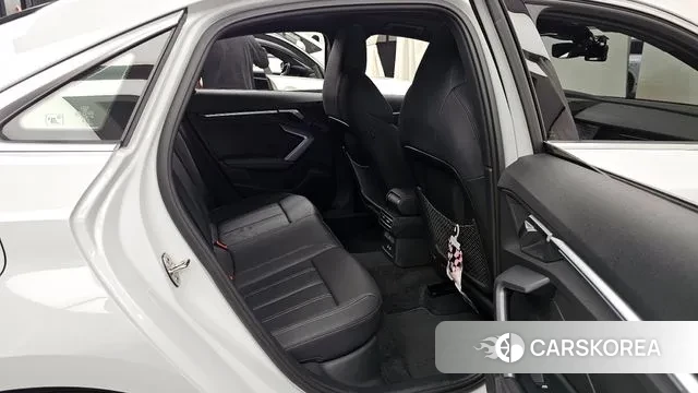 Audi A3 (8Y) 2025 Белый из Кореи, фото 3