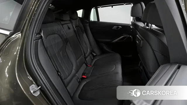 BMW X6 (G06) 2022 Песочный из Кореи, фото 3