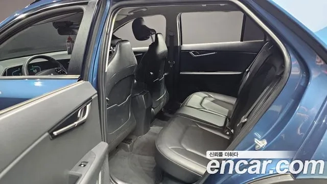 Kia Di Ol Nu Niro 2022 Синий из Кореи, фото 3