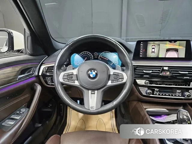 BMW 5 Series (G30) 2019 Белый из Кореи, фото 3