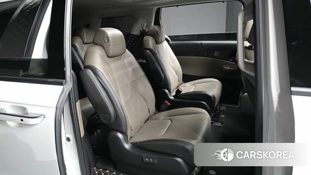 Kia The New Carnival 4th Generation 2023 Белый из Кореи, фото 3