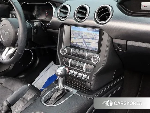 Ford Mustang 2021 Черный из Кореи, фото 3