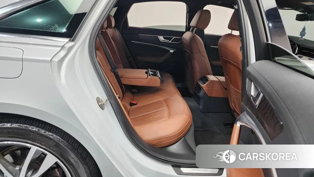 Audi A6 (C8) 2022 Белый из Кореи, фото 3