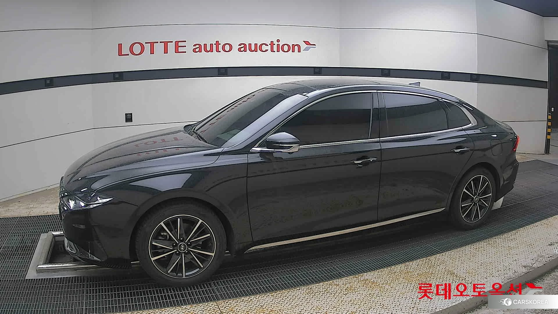 Hyundai Grandeur 2022 Midnight Black Pearl из Кореи, фото 3