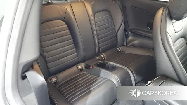 Mercedes-Benz C-Class W205 2019 Белый из Кореи, фото 3