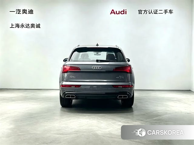 Audi Q5L 2023 Темно-серый из Китая, фото 3